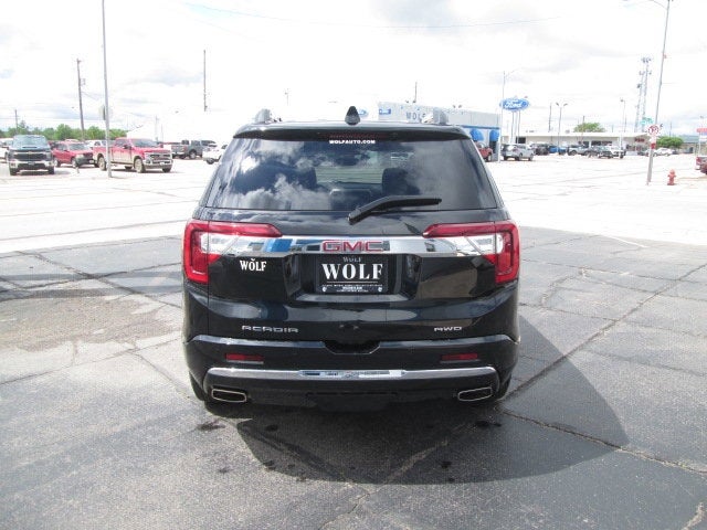 2020 GMC Acadia Denali