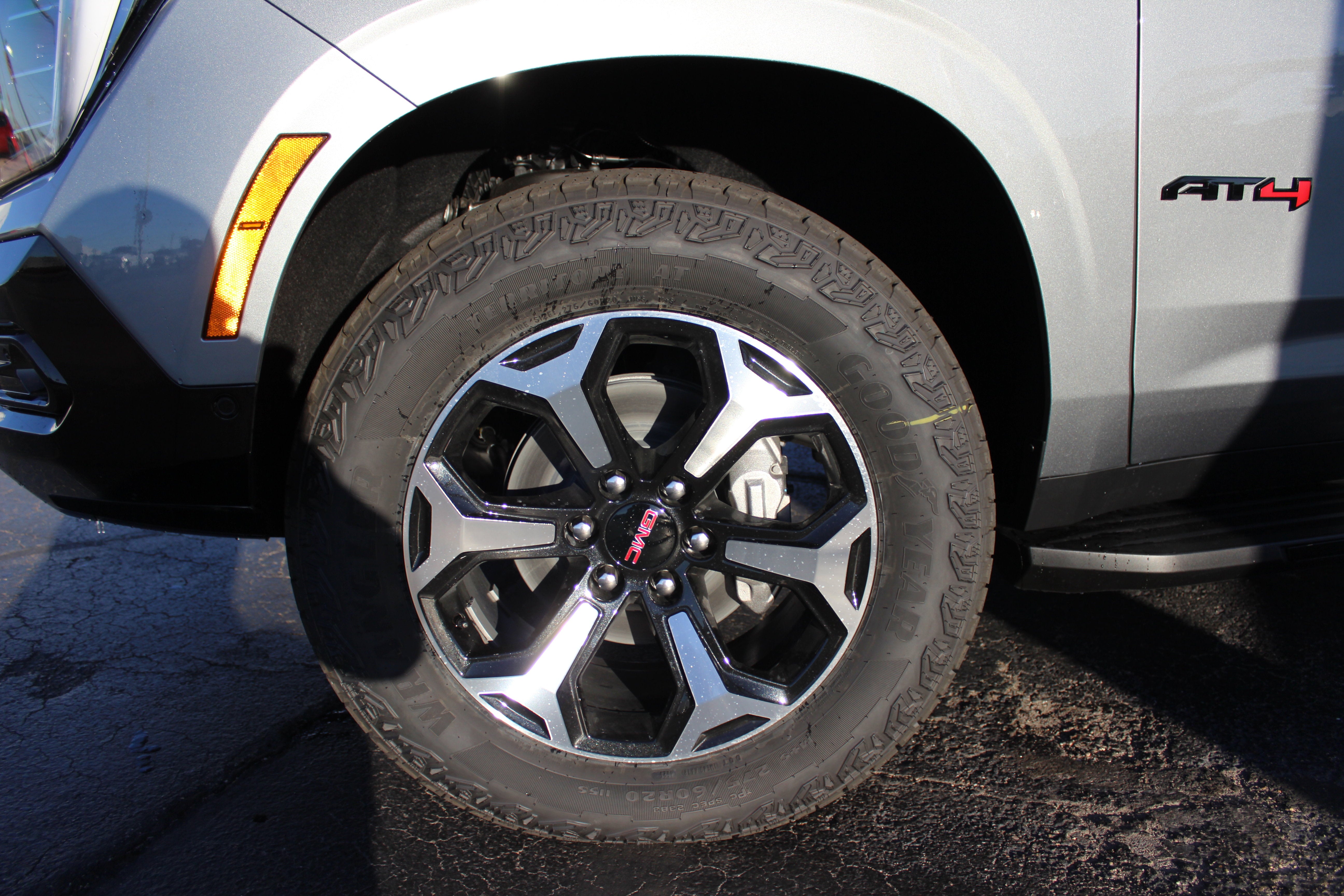 2026 GMC Yukon XL AT4