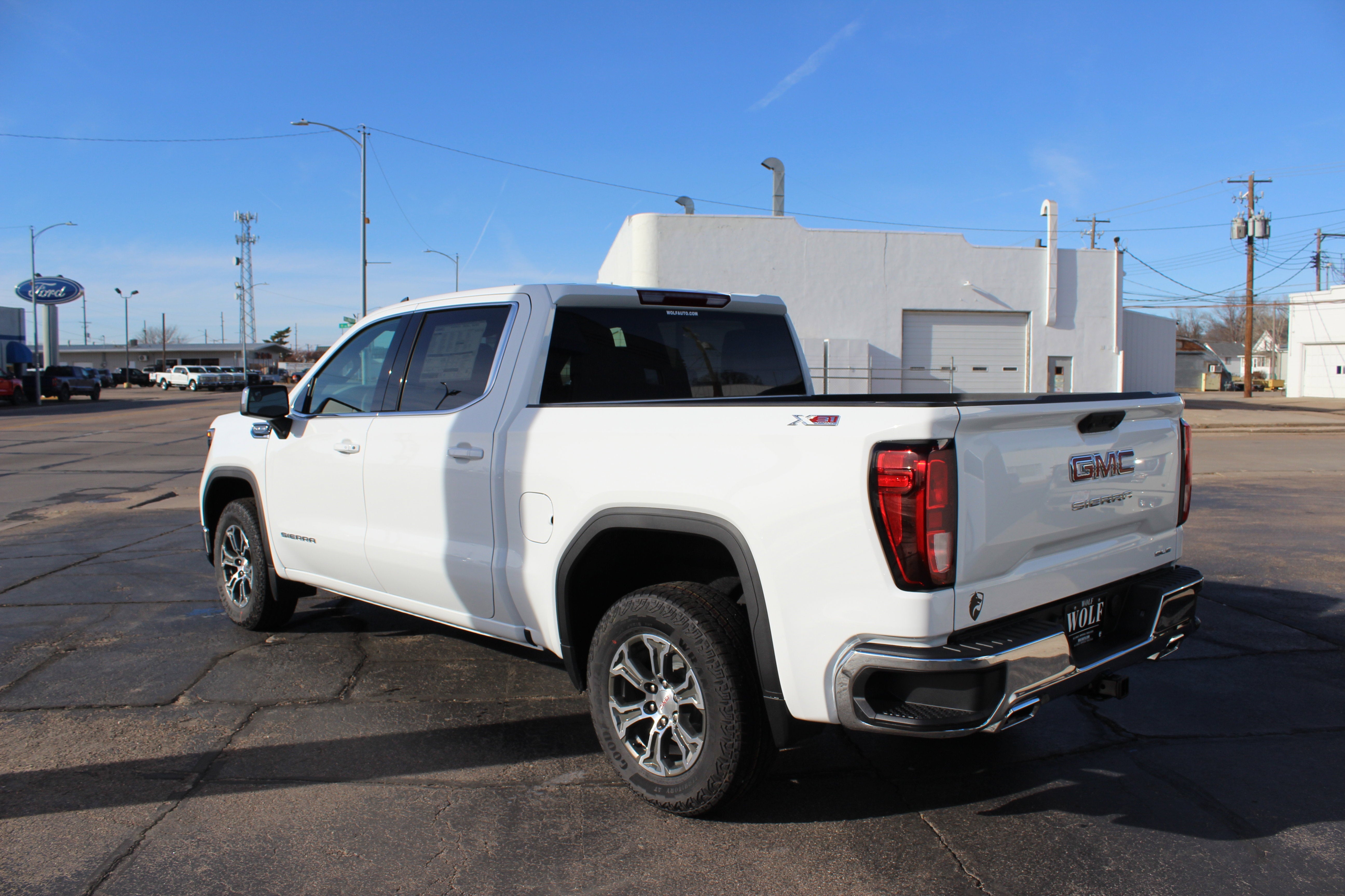 2026 GMC Sierra 1500 SLE