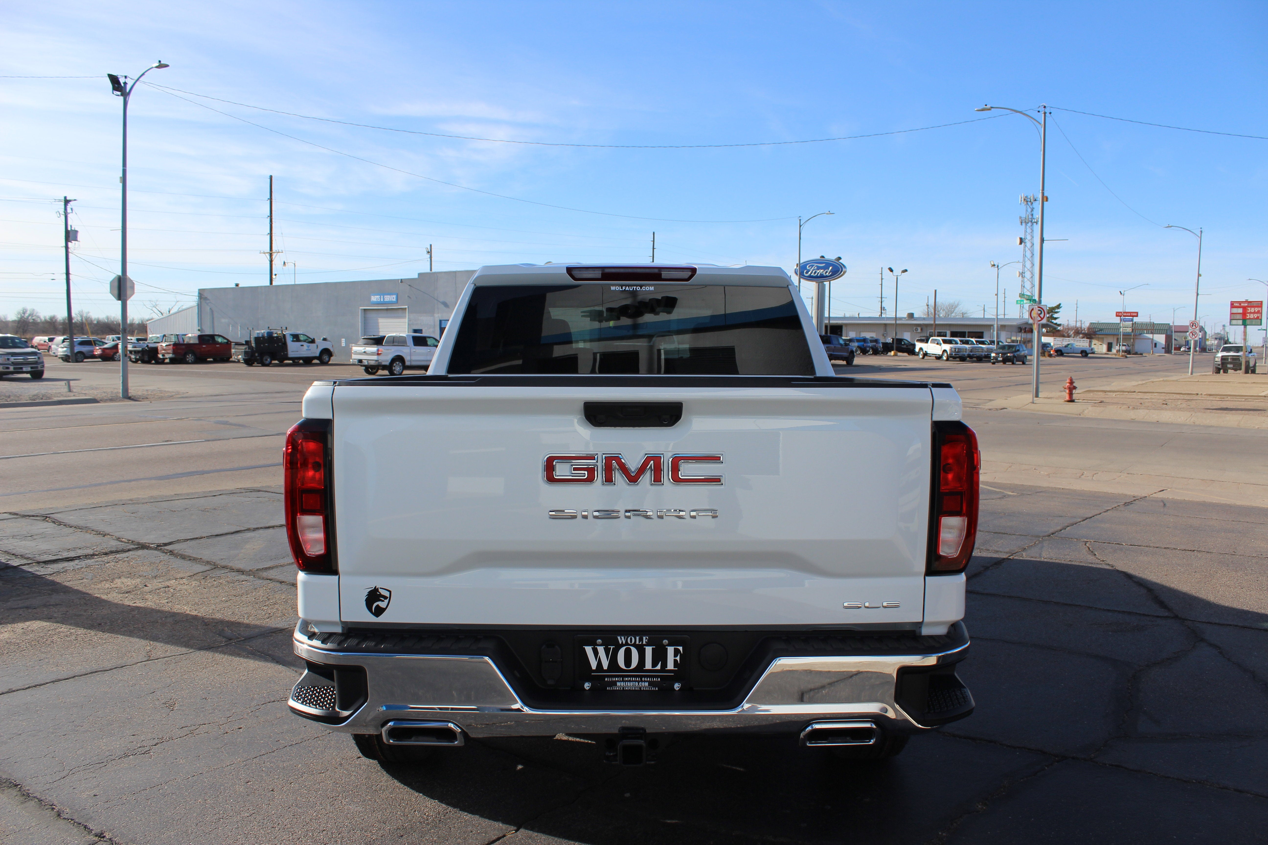 2026 GMC Sierra 1500 SLE