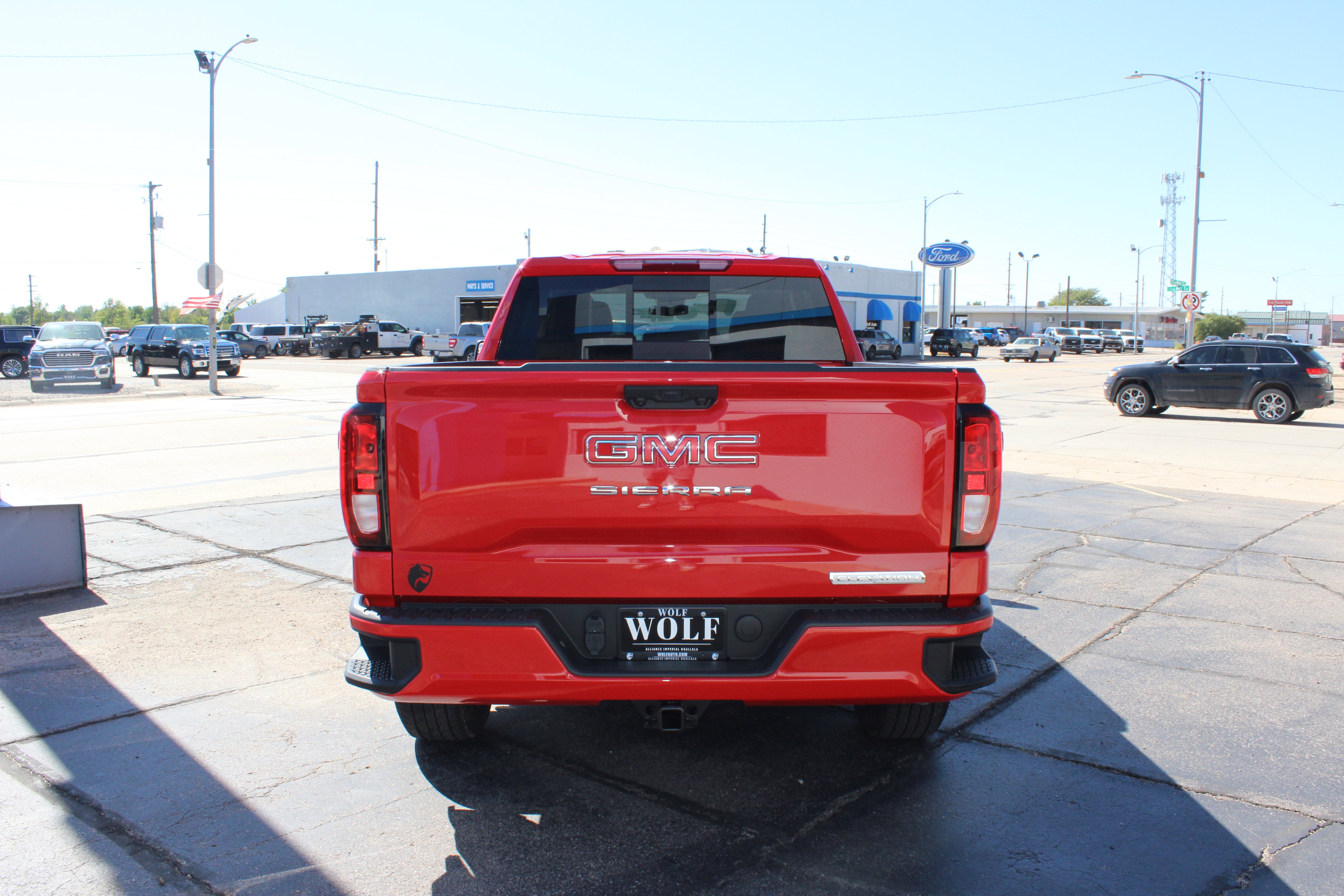 2025 GMC Sierra 1500 Elevation