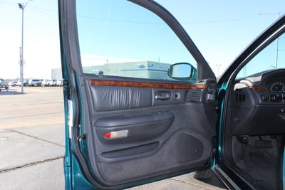 1994 Chrysler LHS Base