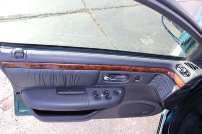 1994 Chrysler LHS Base