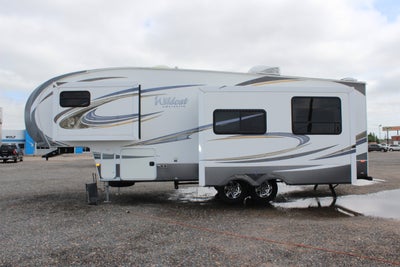 2014 FOREST RIV Wild Cat Base